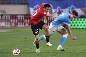 爱游戏体育APP下载-包含清晨更衣室发声国际比赛日成都蓉城调整名单以备欧联，网友：北京首钢更衣室发声备战欧篮联的词条