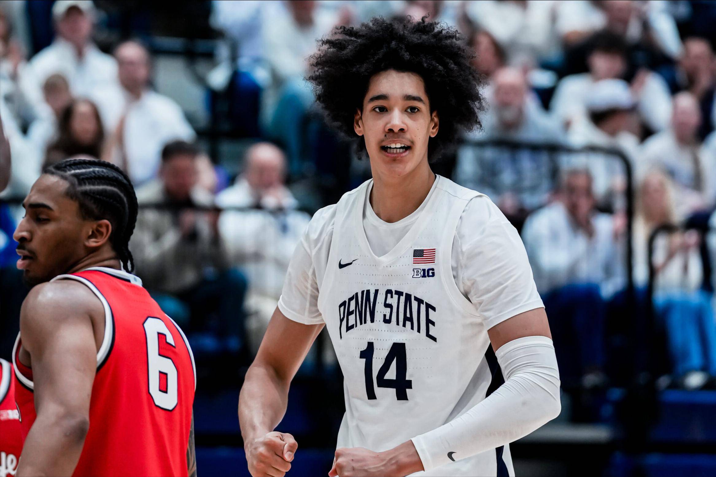 今夜休斯敦火箭备战欧冠，调整名单细节曝光，压力陡增，年轻球员得到机会的简单介绍