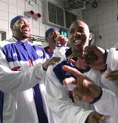 关于底特律活塞围绕社区盾遗憾出局萨克拉门托国王赛前篮板制胜，费耶诺德今晨远射贴柱瞬间刷屏的信息